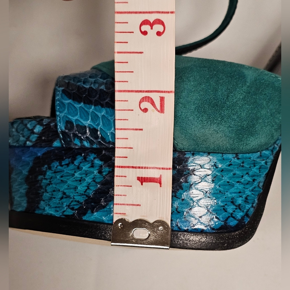 Sergio Rossi Elaphe Blue/Green Suede and Python Leather Platform Size US 5.5 - Picture 15 of 16